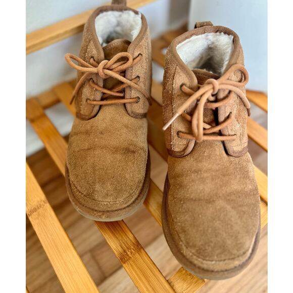 UGG Neumal Boot Chestnut - Picture 8 of 11